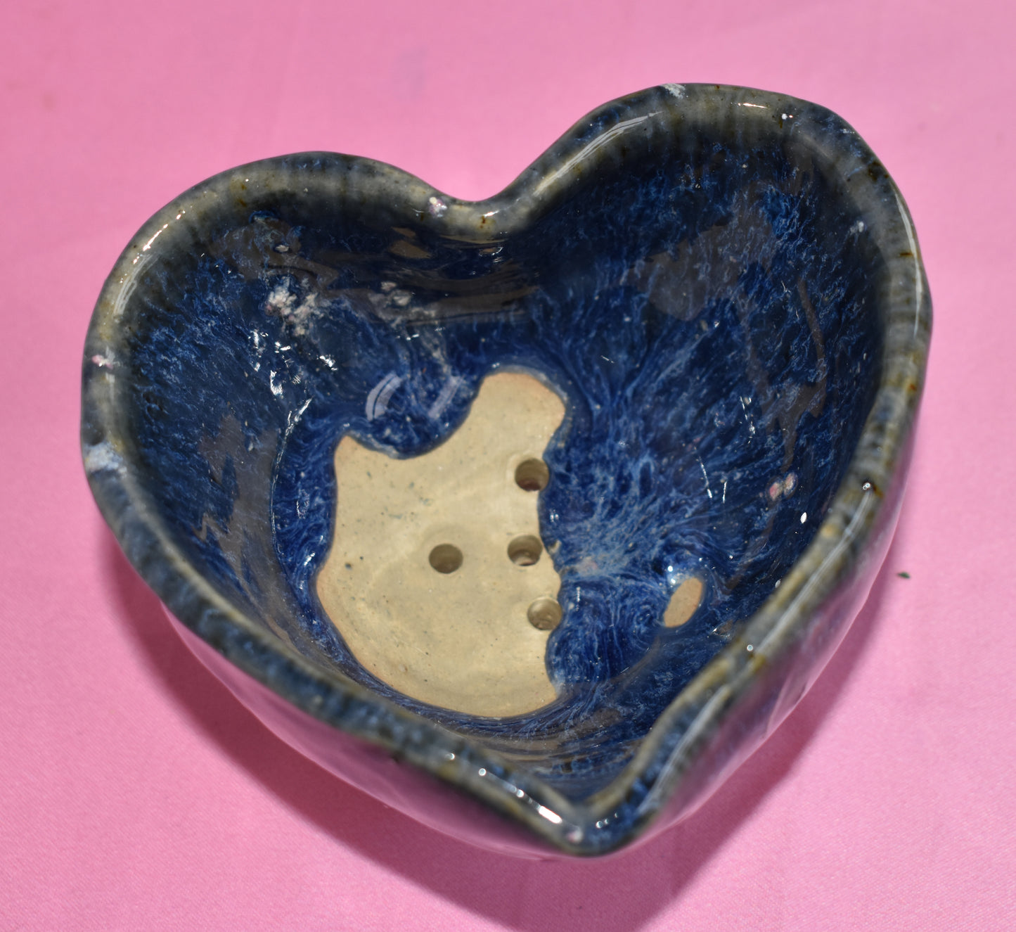 Mini Drippy Heart Pot