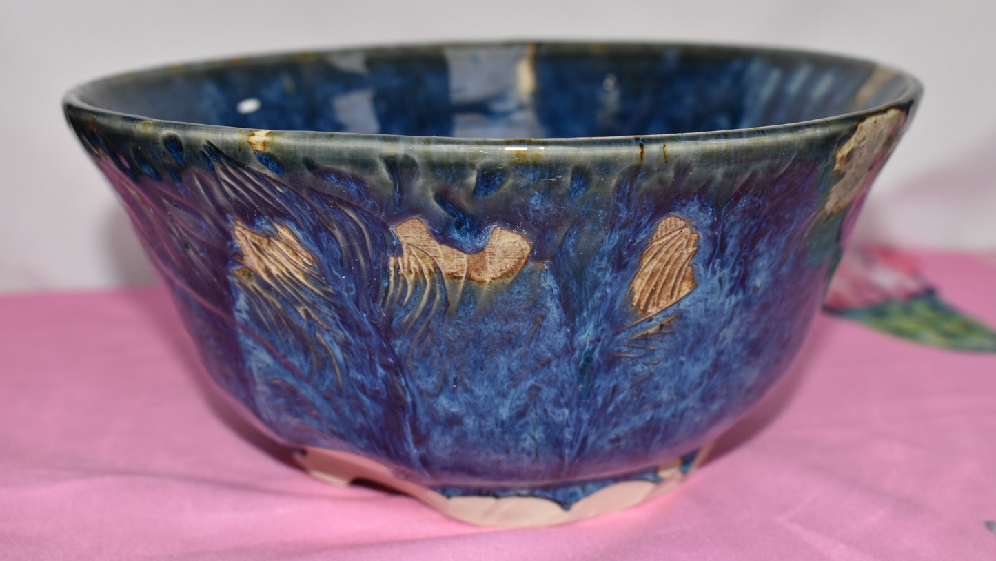 Carved Drippy Bowl